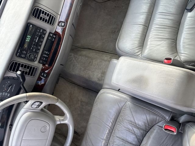 Used 1998 Buick Park Avenue Ultra image 18