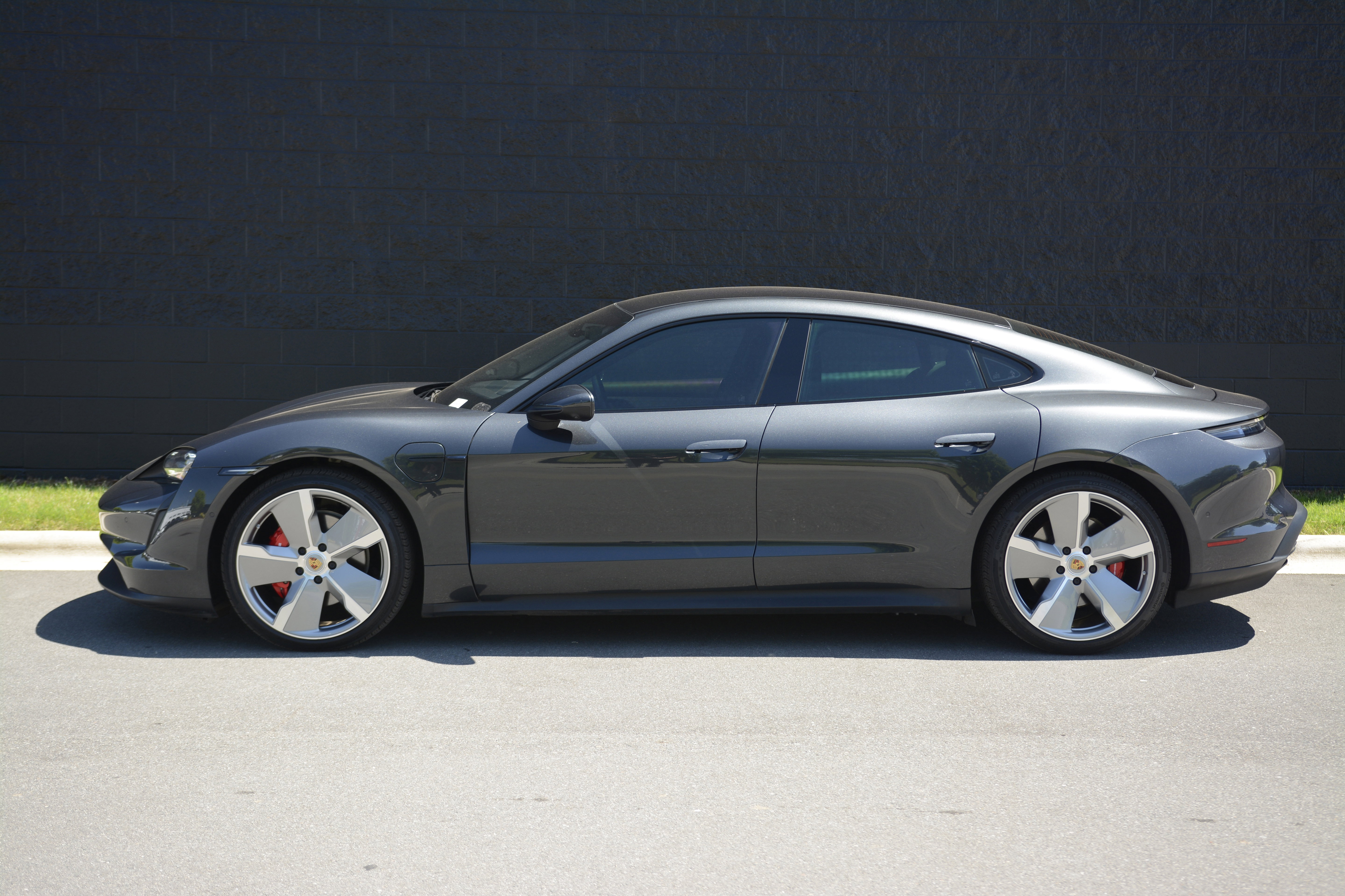 Certified 2020 Porsche Taycan 4S AWD/4WD image 2