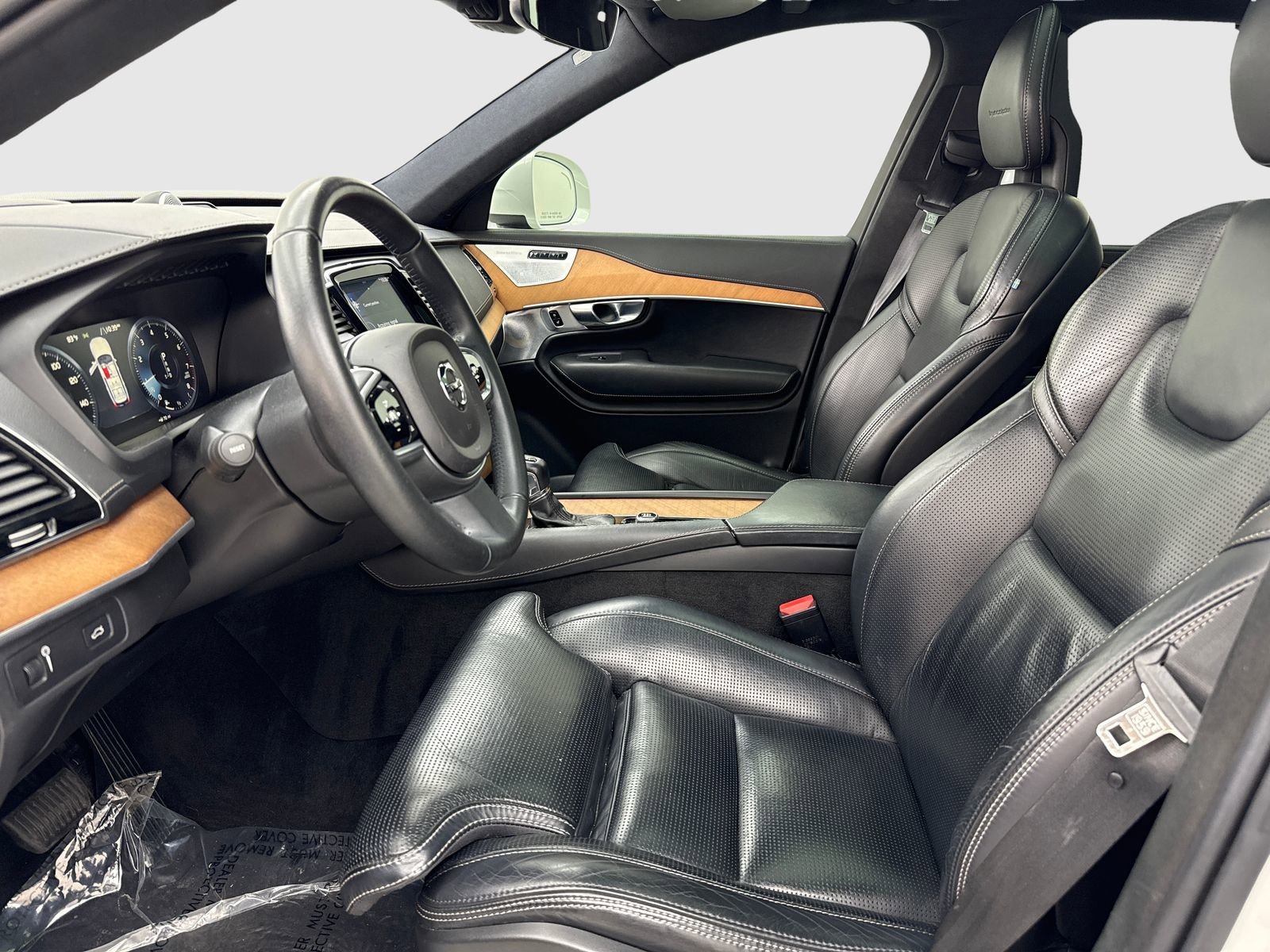 Used 2018 Volvo XC90 T6 Inscription w/ Luxury Package AWD/4WD image 17