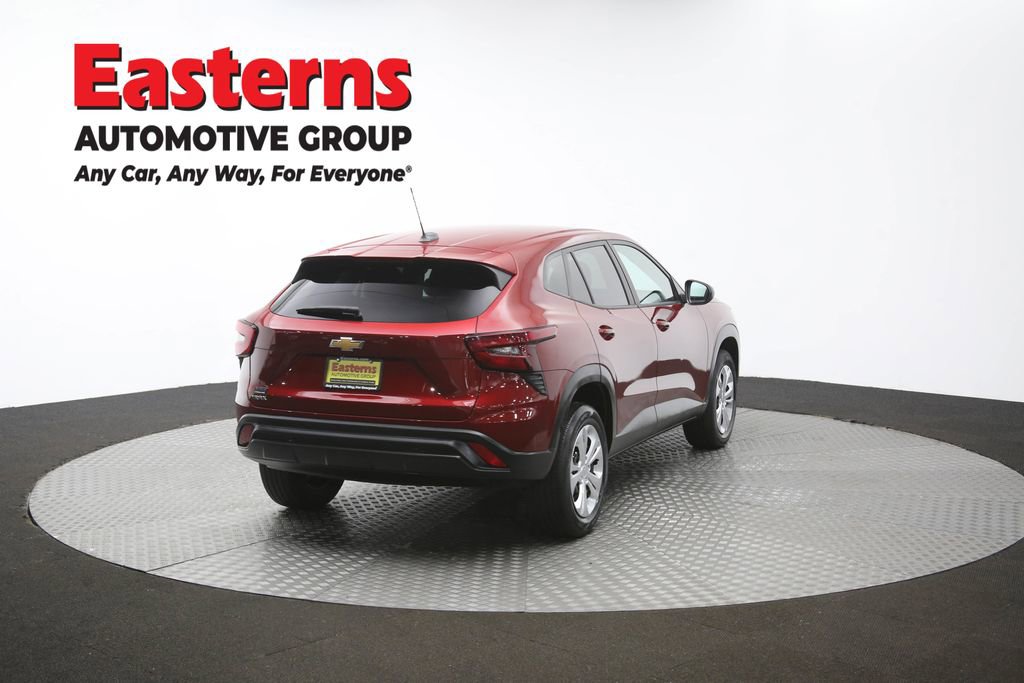 Used 2024 Chevrolet Trax LS FWD image 39