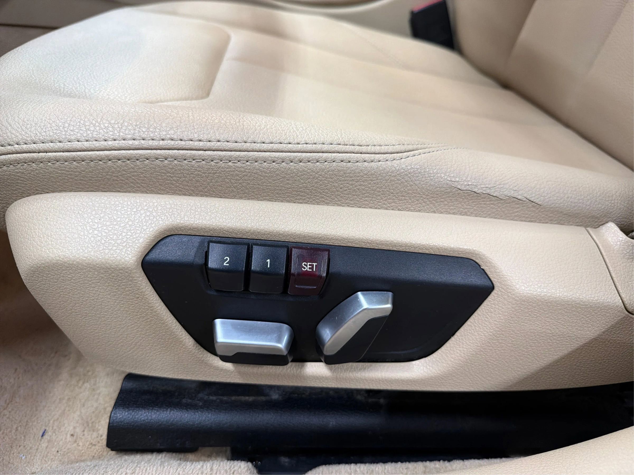 Used 2016 BMW 320i Sedan RWD image 35