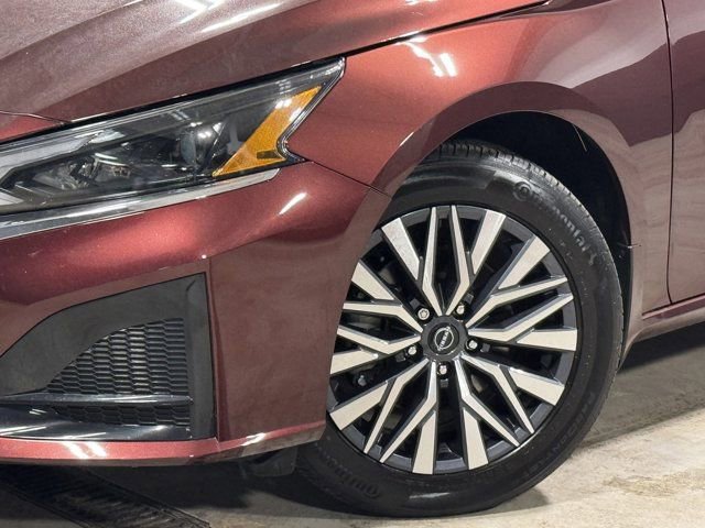 Used 2023 Nissan Altima 2.5 SV image 28