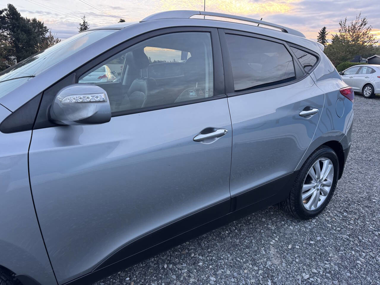 Used 2011 Hyundai Tucson Limited image 10