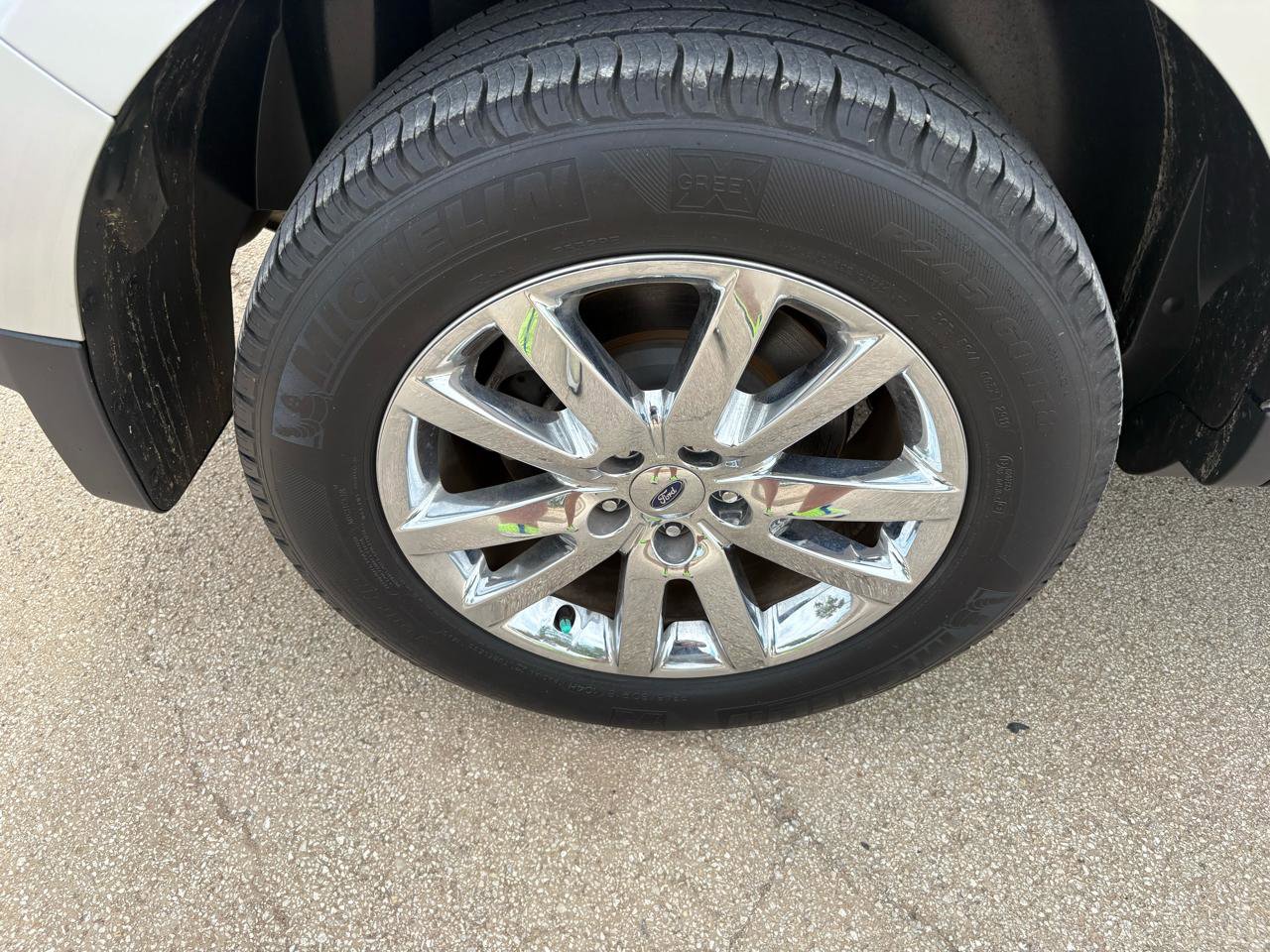 Used 2012 Ford Edge SEL image 23