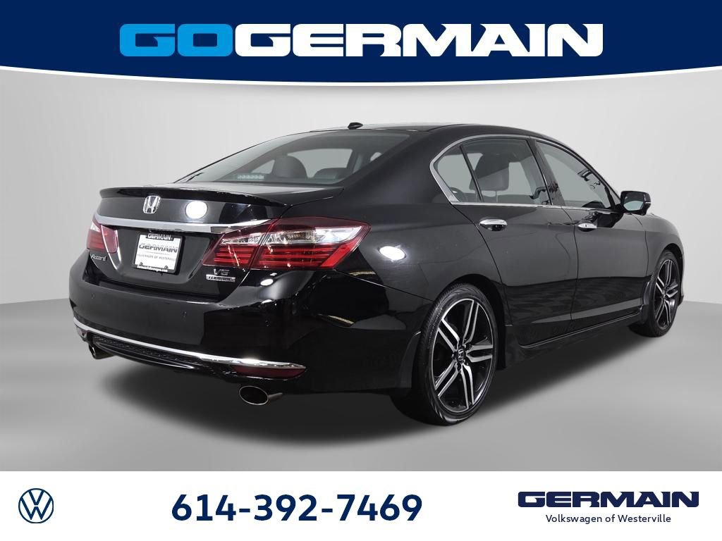 Used 2016 Honda Accord Touring image 9