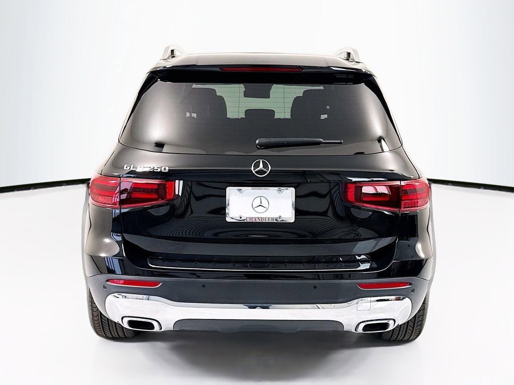 Certified 2024 Mercedes-Benz GLB 250 image 6