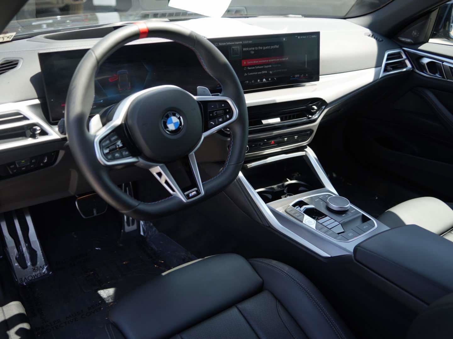 Used 2025 BMW M440i Convertible RWD image 8