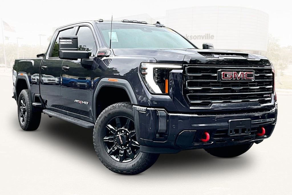 Used 2024 GMC Sierra 2500 AT4 w/ AT4 Premium Plus Package AWD/4WD image 3