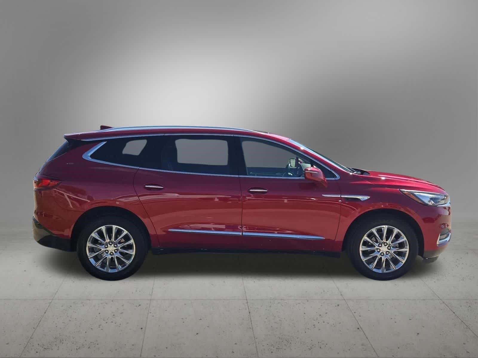 Used 2018 Buick Enclave Premium w/ Experience Buick Package FWD image 7