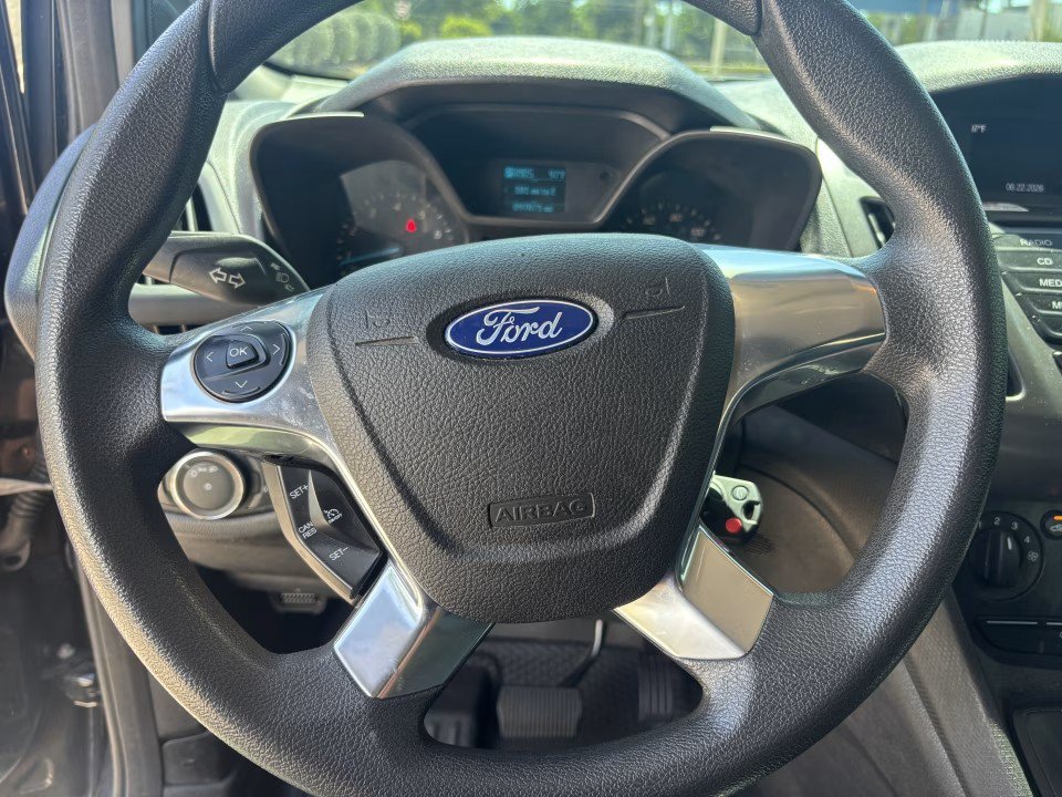 Used 2018 Ford Transit Connect XL FWD image 18
