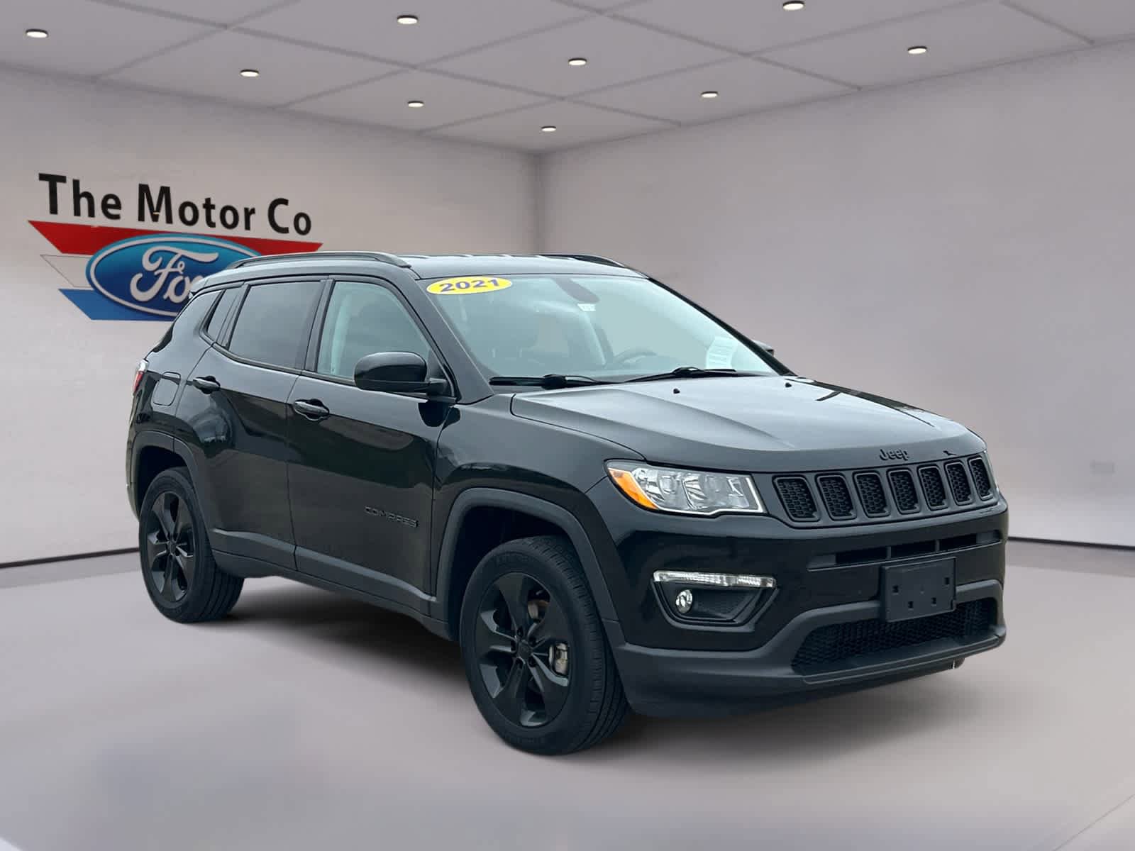 Used 2021 Jeep Compass Latitude image 3