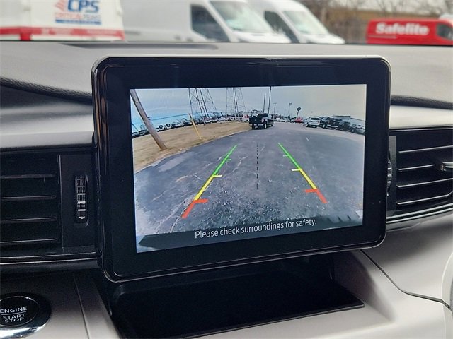 Used 2022 Ford Explorer XLT w/ Class IV Trailer Tow Package image 11