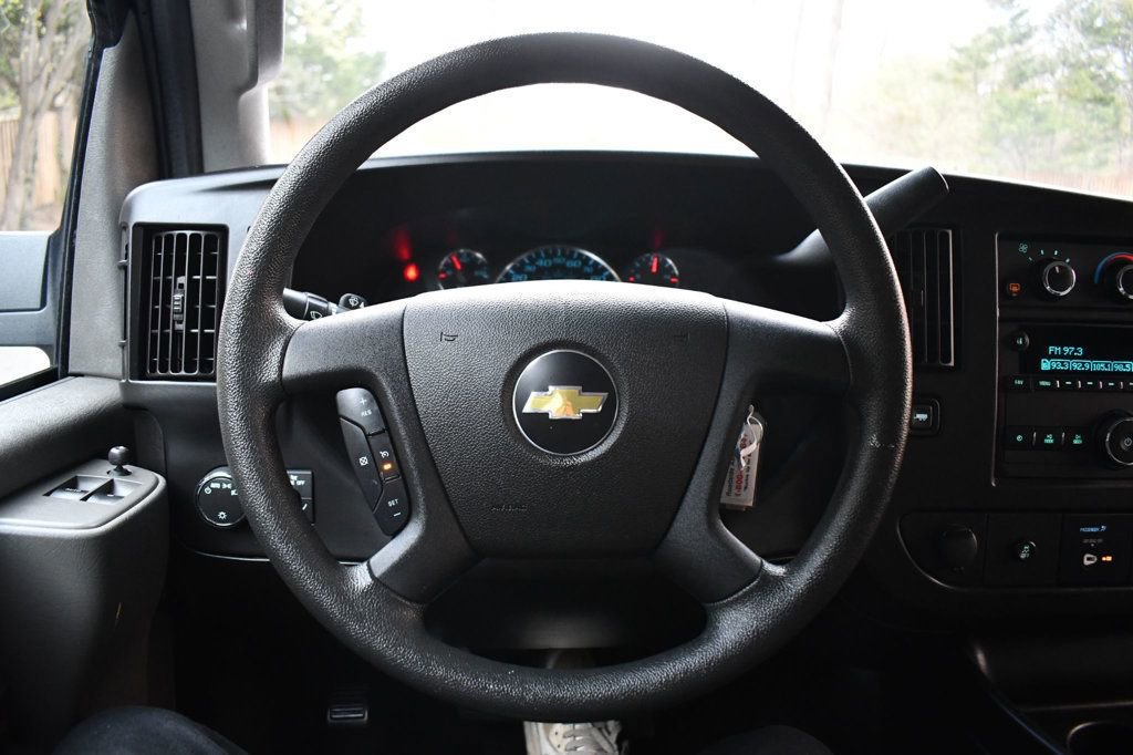 Used 2022 Chevrolet Express 3500 LS image 25