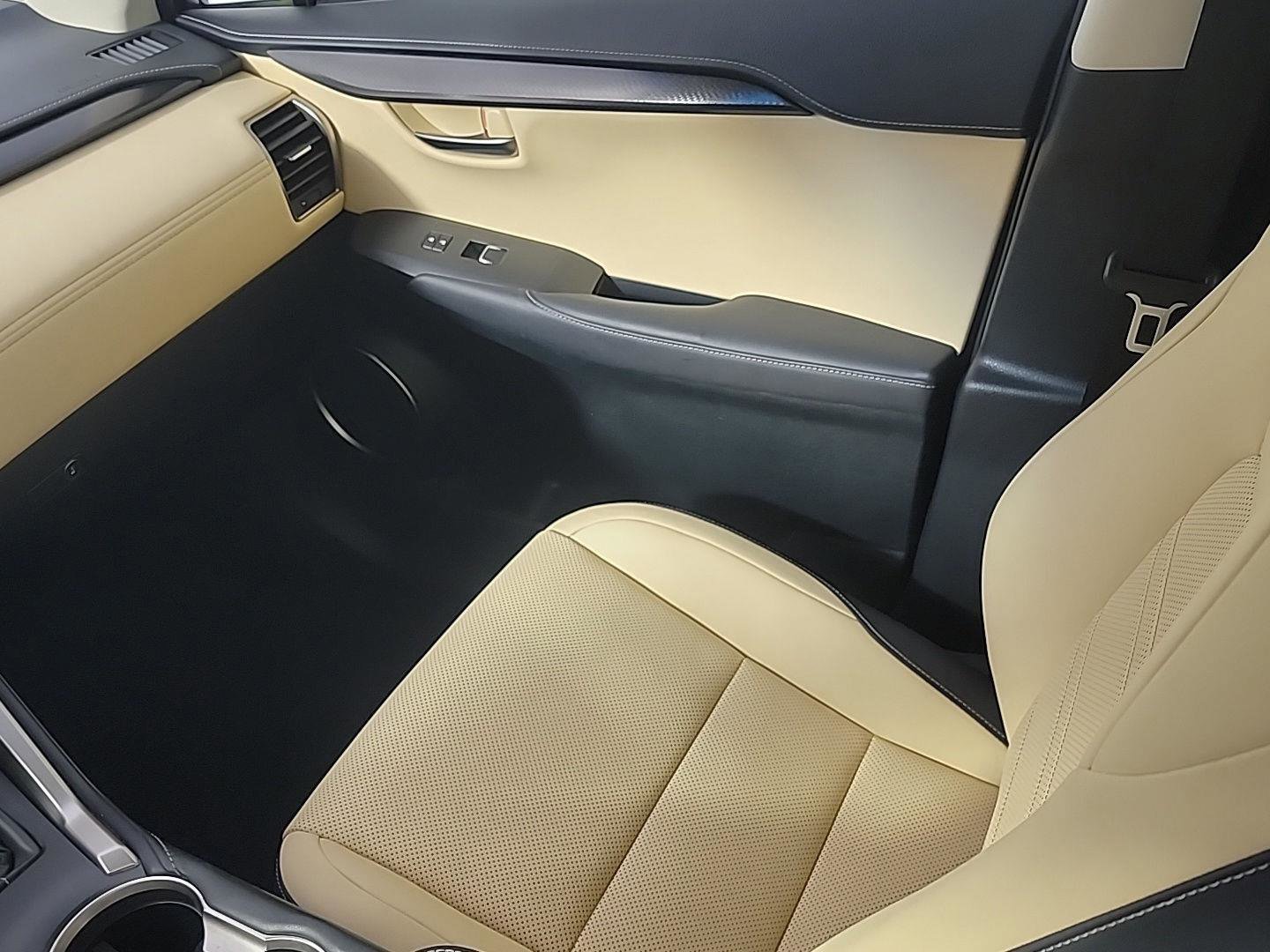 Used 2019 Lexus NX 300h AWD image 22