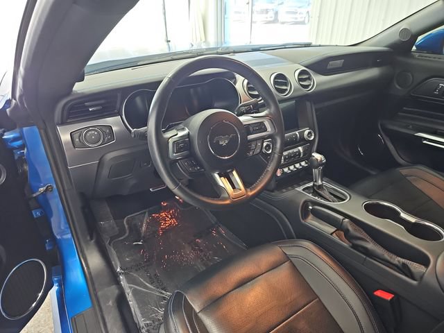 Used 2019 Ford Mustang GT Premium w/ Equipment Group 401A RWD image 37