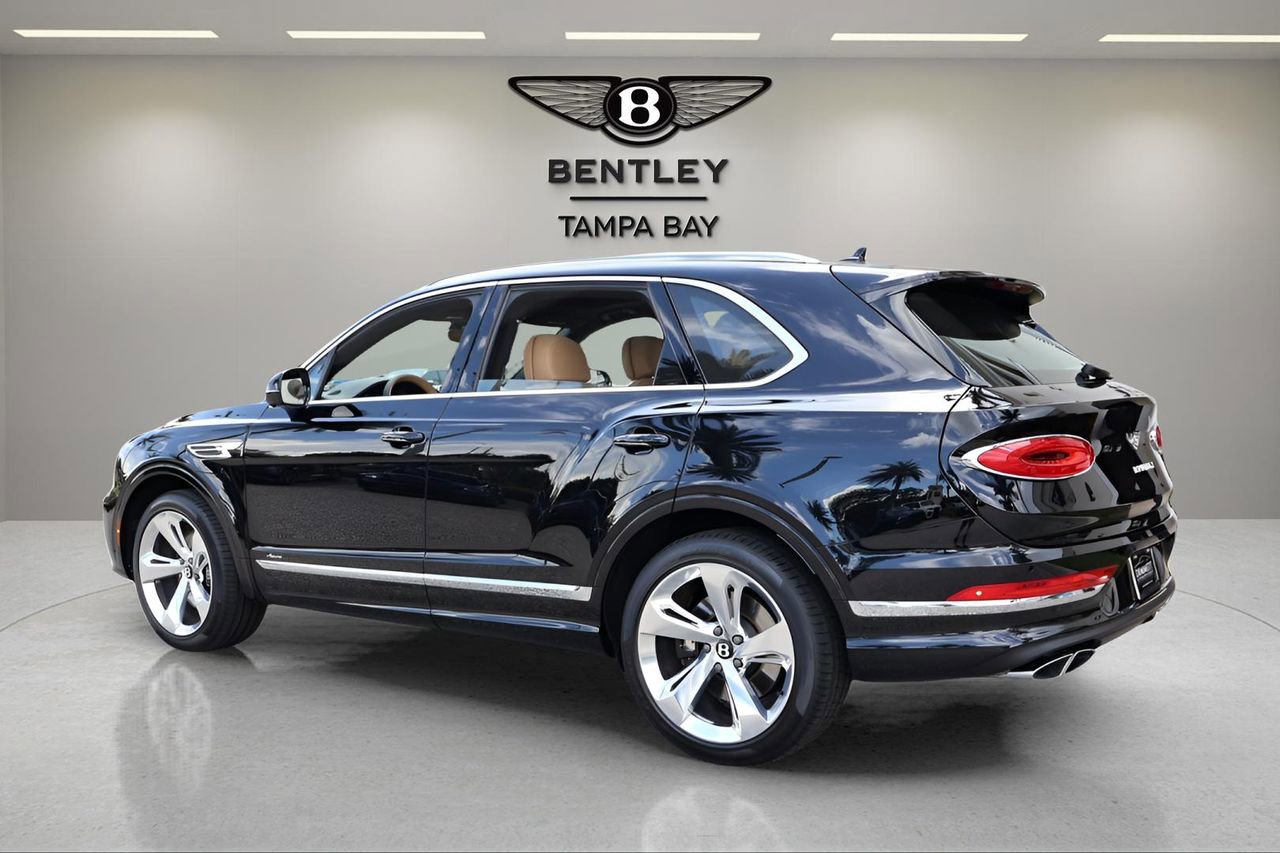New 2025 Bentley Bentayga image 3