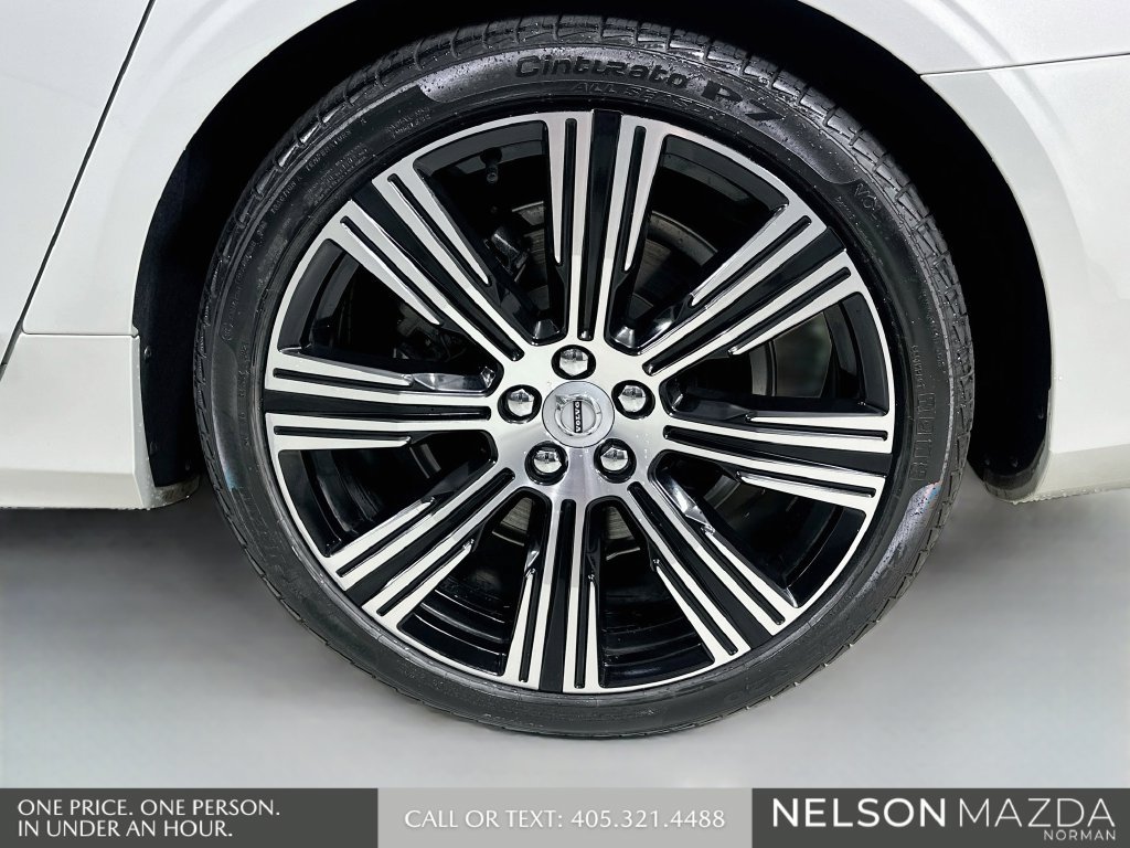 Used 2022 Volvo S90 B6 Inscription w/ Advanced Package AWD/4WD image 32