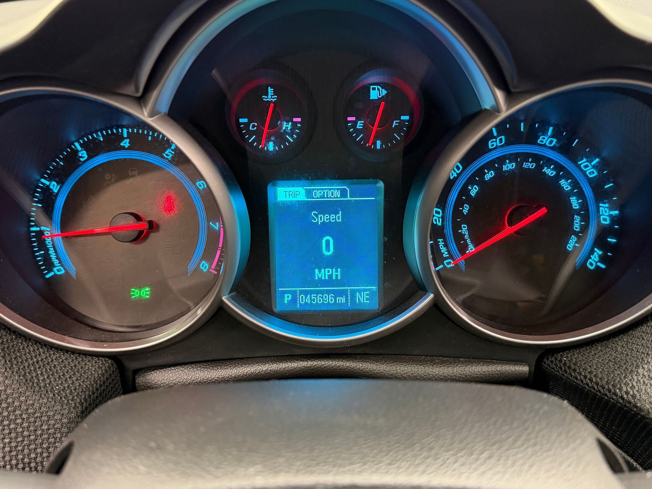 Used 2014 Chevrolet Cruze LT FWD image 23
