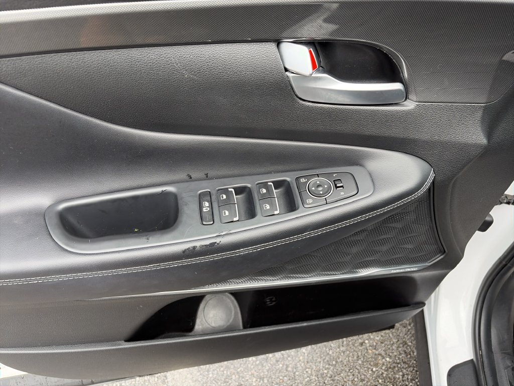 Used 2023 Hyundai Santa Fe SEL w/ Premium Package FWD image 18