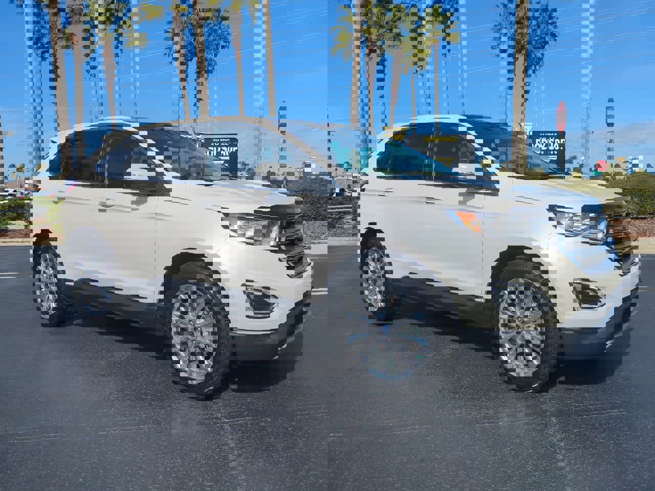 Used 2018 Ford Edge Titanium w/ Equipment Group 301A image 2