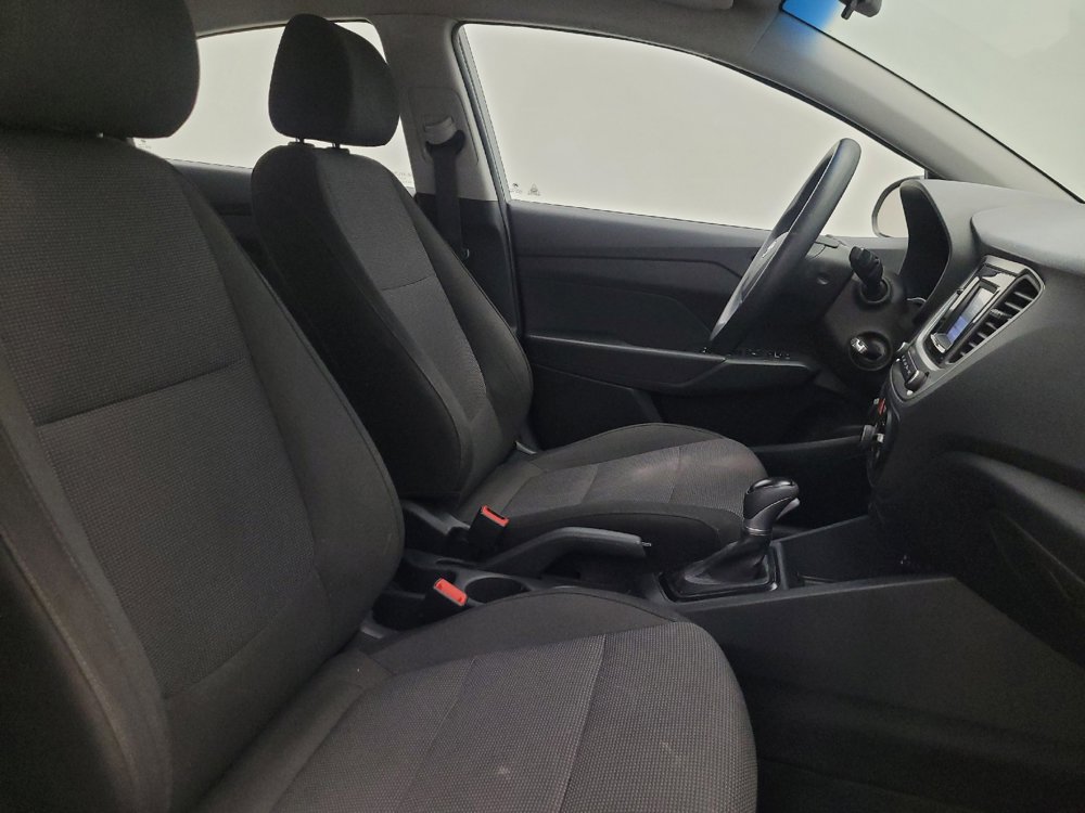 Used 2018 Hyundai Accent SE FWD image 21