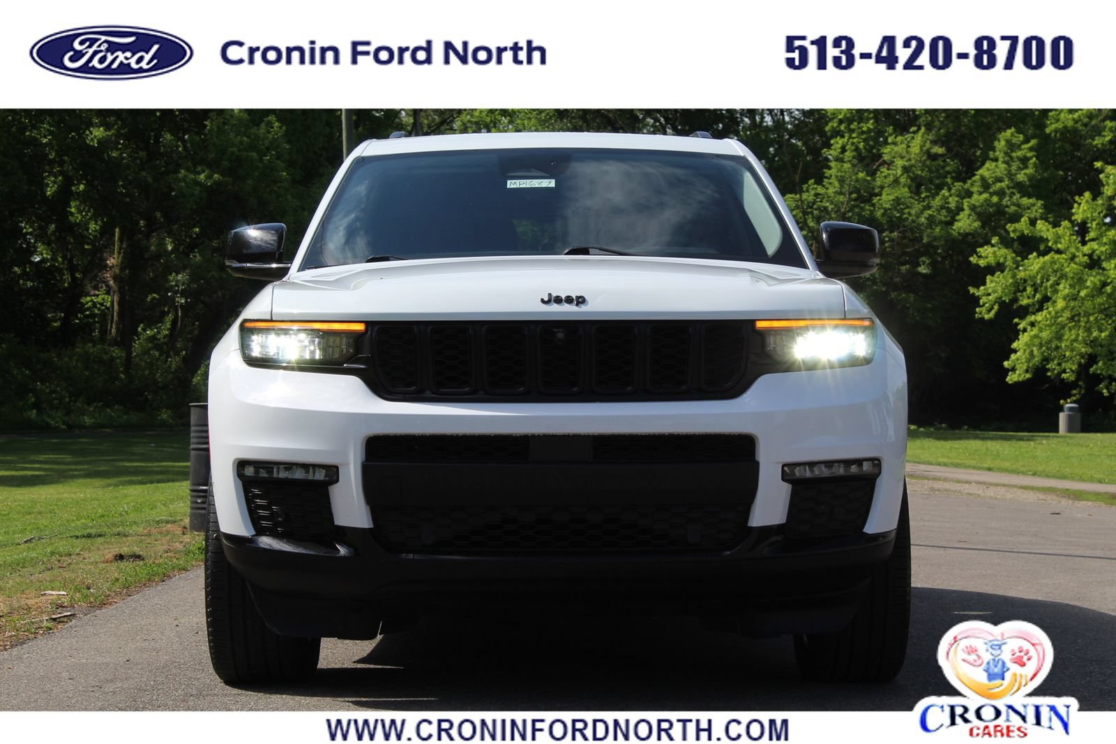 Used 2023 Jeep Grand Cherokee L Limited w/ Luxury Tech Group II AWD/4WD image 2