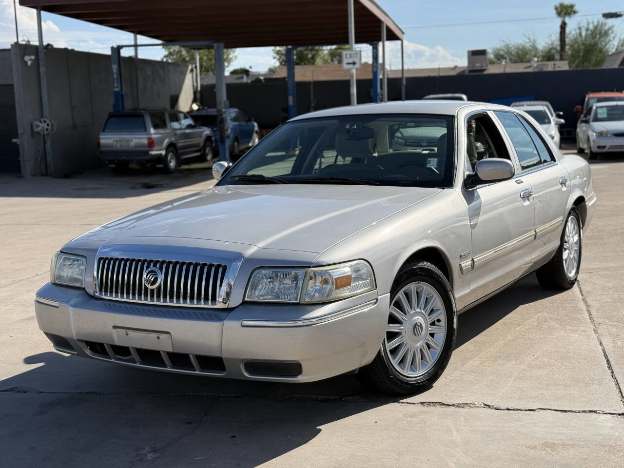 Used 2009 Mercury Grand Marquis LS