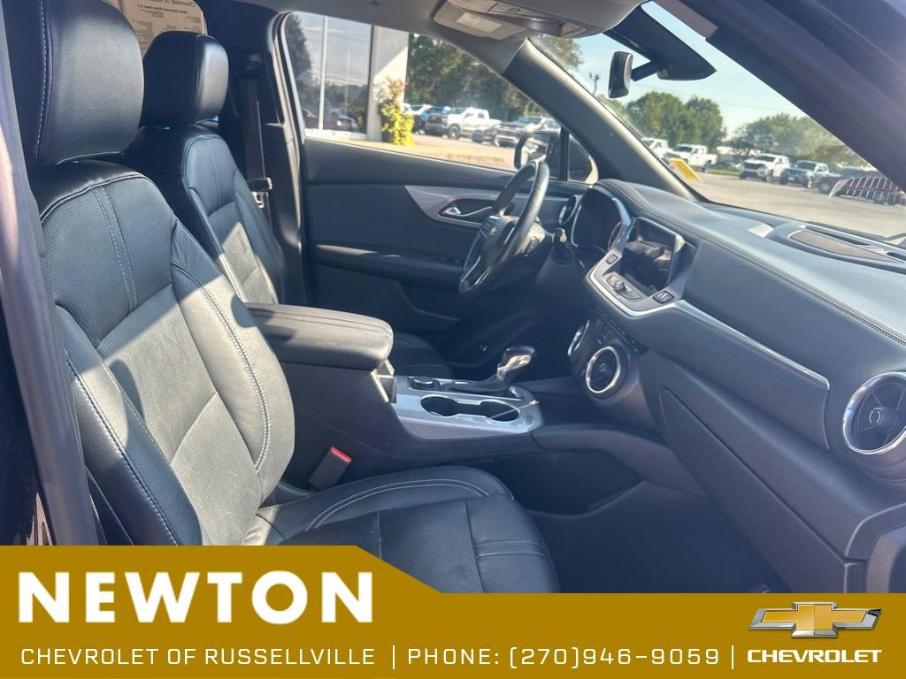 Used 2019 Chevrolet Blazer LT FWD image 23