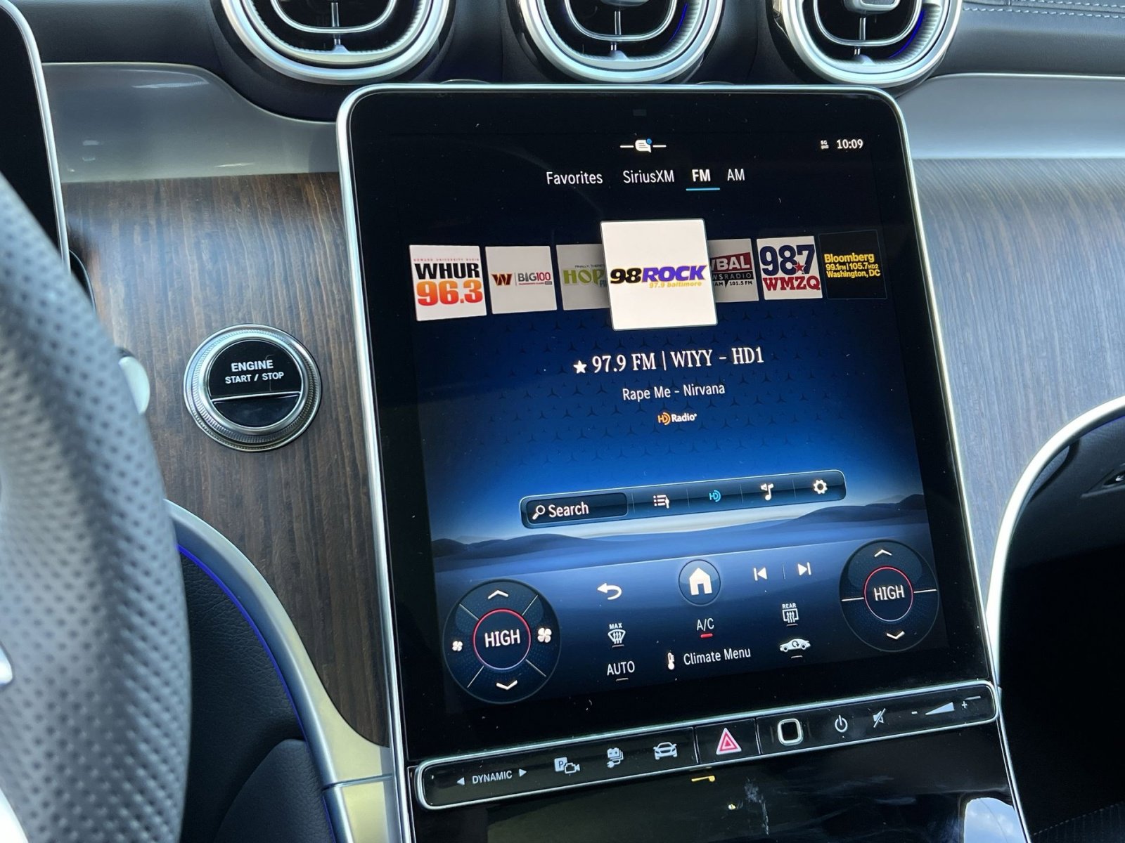 New 2026 Mercedes-Benz GLC 350e 4MATIC image 16