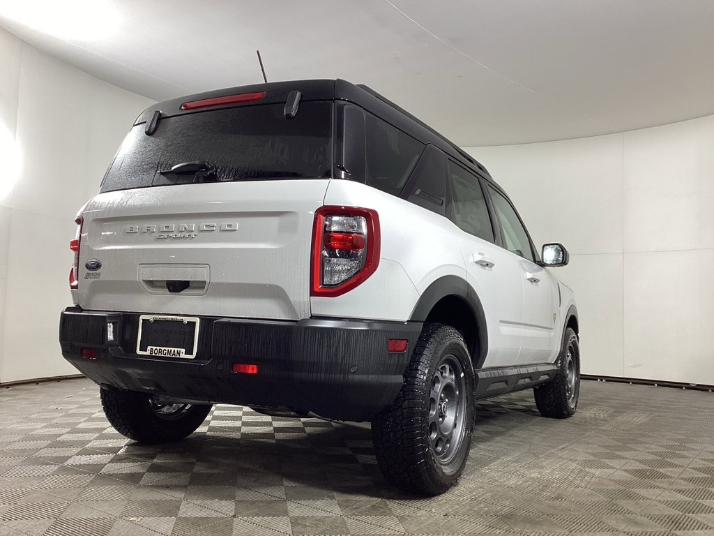 Used 2024 Ford Bronco Sport Badlands w/ Premium Package image 2