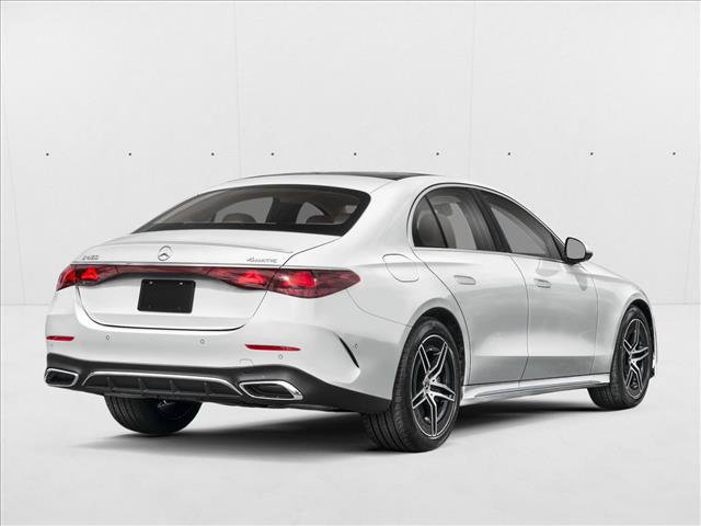 New 2027 Mercedes-Benz E 450 4MATIC Sedan image 2