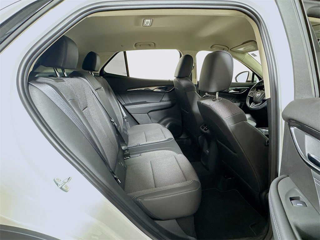 Used 2023 Buick Envision Preferred image 25