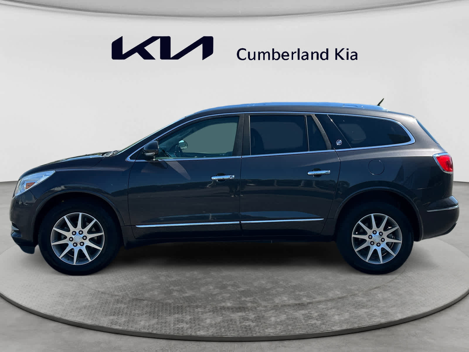 Used 2016 Buick Enclave Convenience FWD image 2