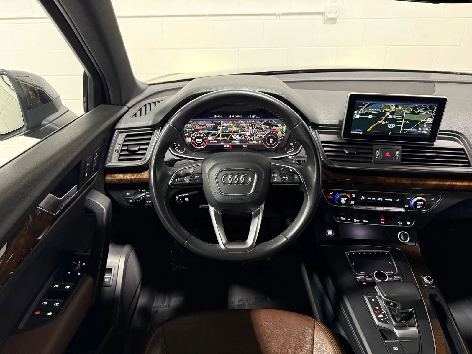 Used 2018 Audi Q5 2.0T Premium Plus w/ Premium Plus Package AWD/4WD image 22