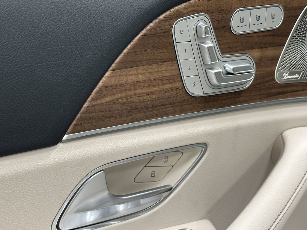 New 2026 Mercedes-Benz GLS 450 4MATIC image 12