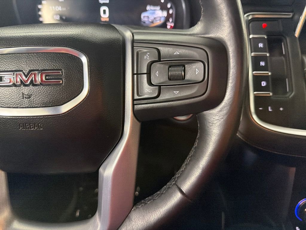Used 2022 GMC Yukon SLT w/ SLT Luxury Package AWD/4WD image 29