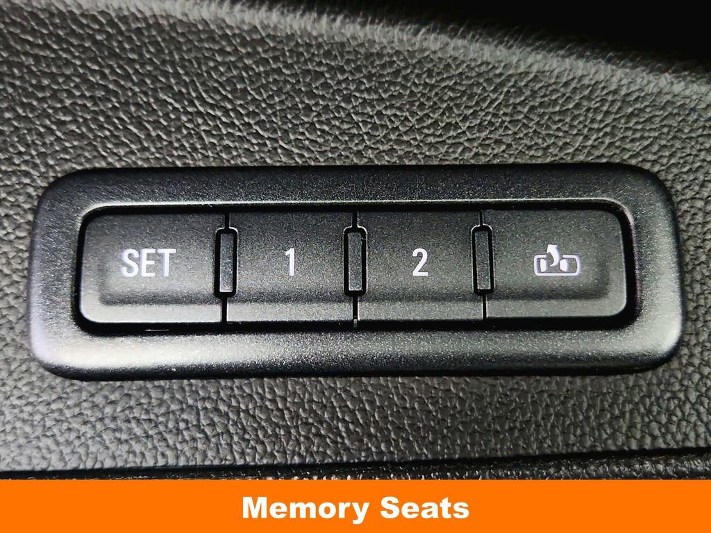 Used 2018 GMC Yukon Denali w/ Open Road Package image 23