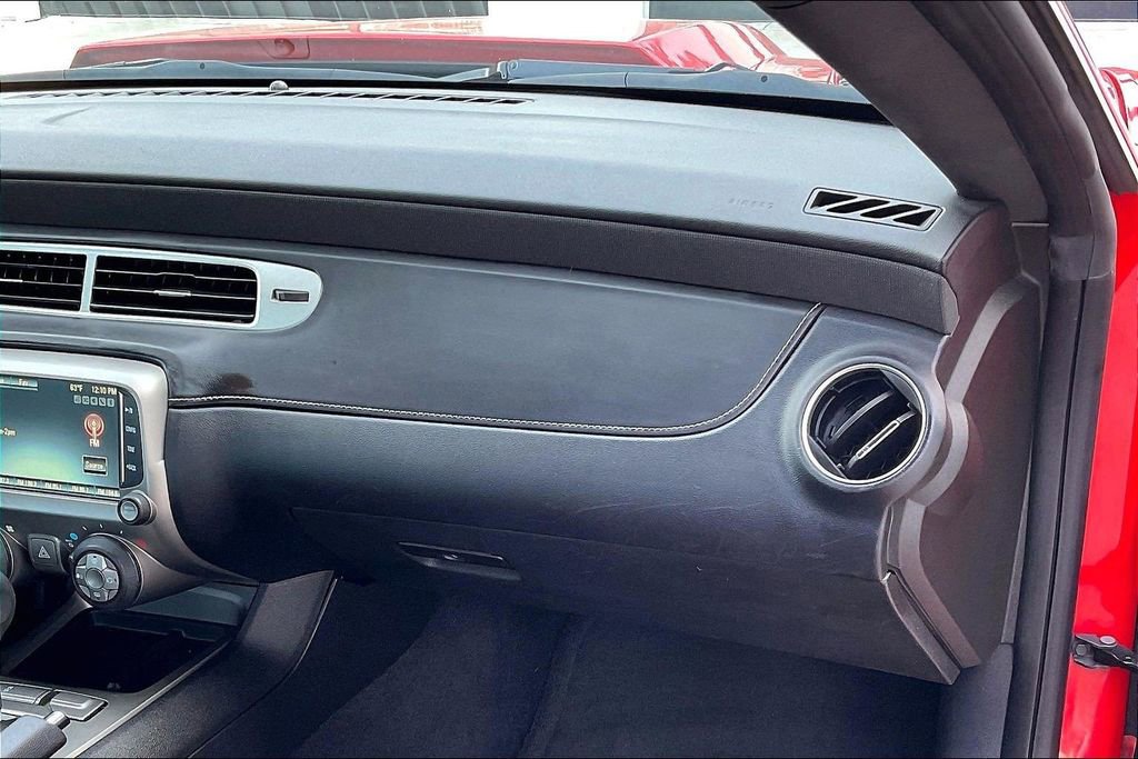 Used 2015 Chevrolet Camaro LT image 15