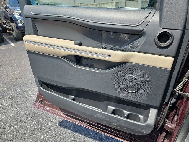 Used 2024 Ford Expedition Max Limited RWD image 27