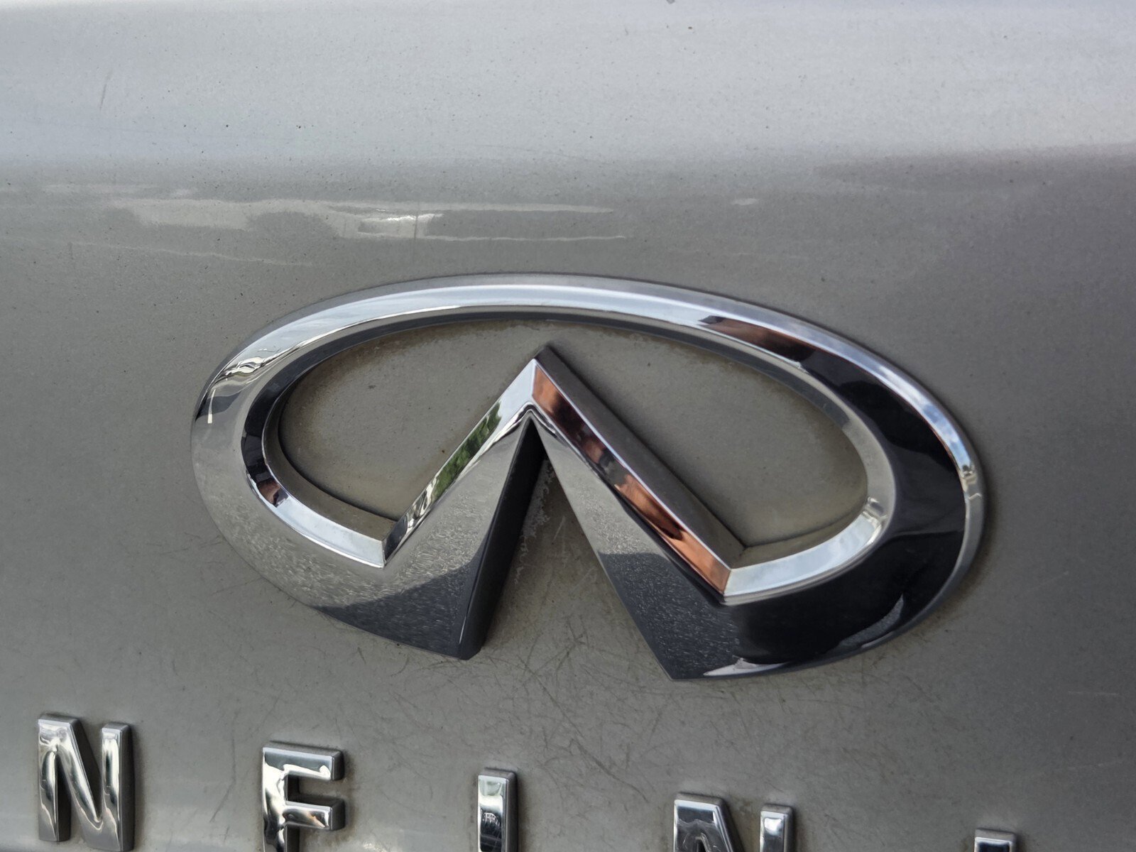 Used 2012 INFINITI M37 w/ Premium Pkg RWD image 35