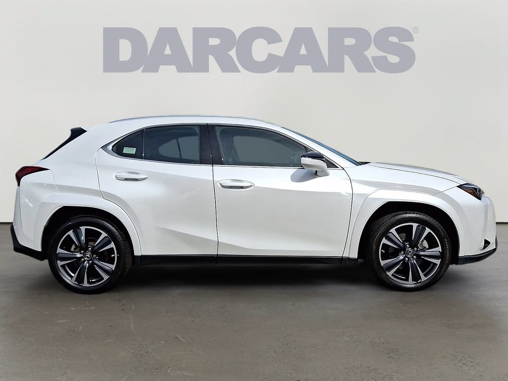 Used 2024 Lexus UX 250h AWD w/ Premium Package image 7