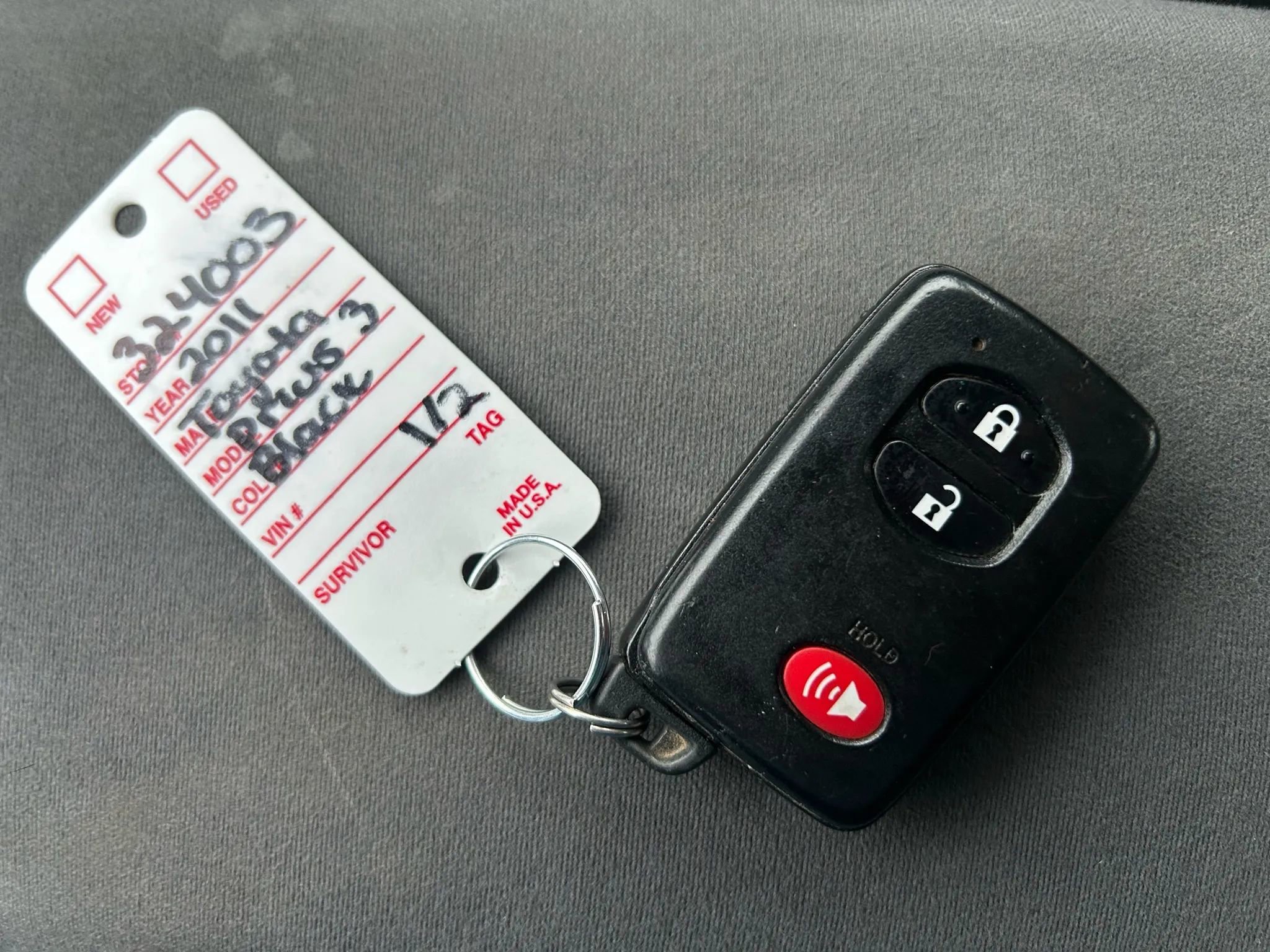 Used 2011 Toyota Prius Three w/ Navigation Pkg FWD image 31