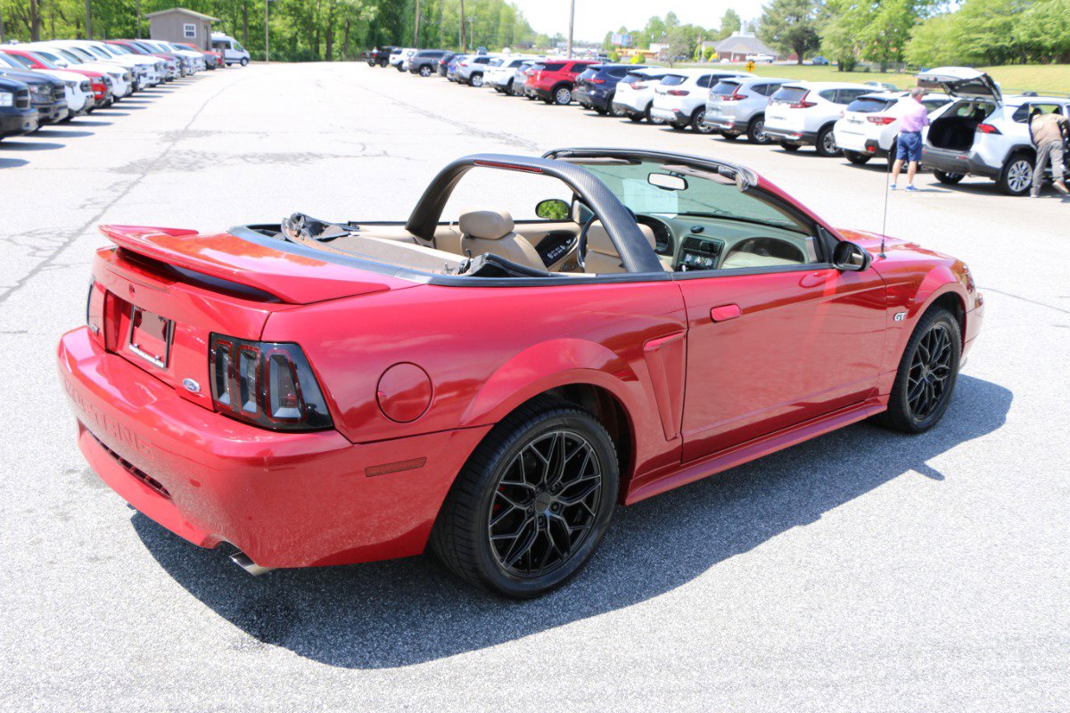 Used 2000 Ford Mustang GT RWD image 7