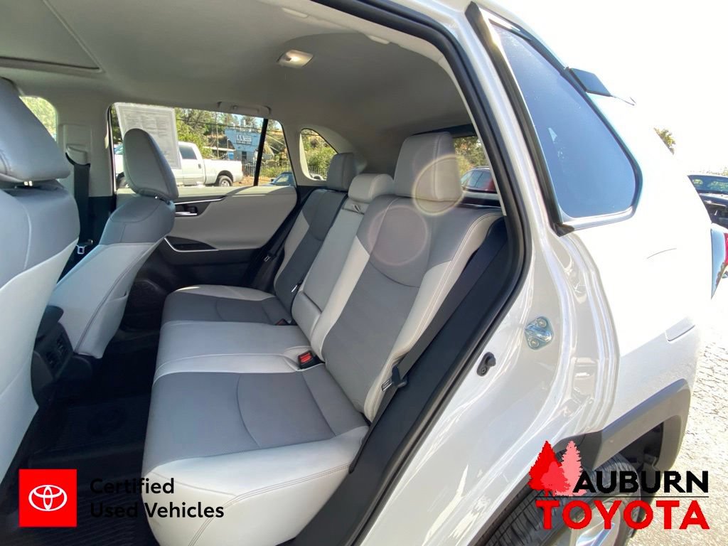 Certified 2025 Toyota RAV4 Limited w/ Advanced Technology Package AWD/4WD image 25
