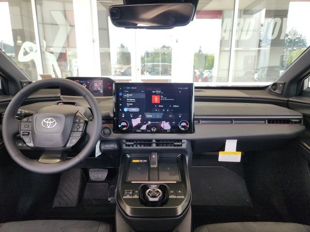 New 2026 Toyota C-HR AWD/4WD image 18