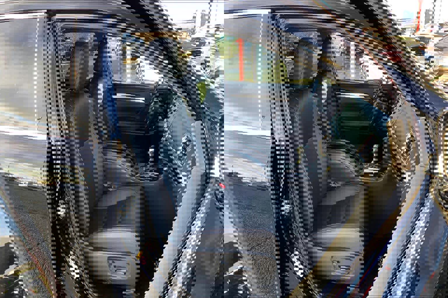 Used 2019 Toyota Highlander XLE image 9