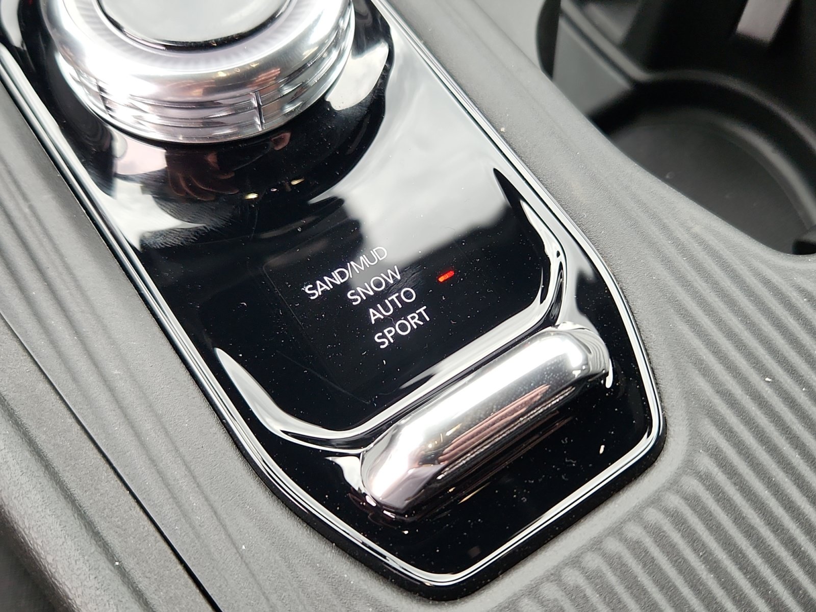 New 2026 Jeep Cherokee Laredo AWD/4WD image 31