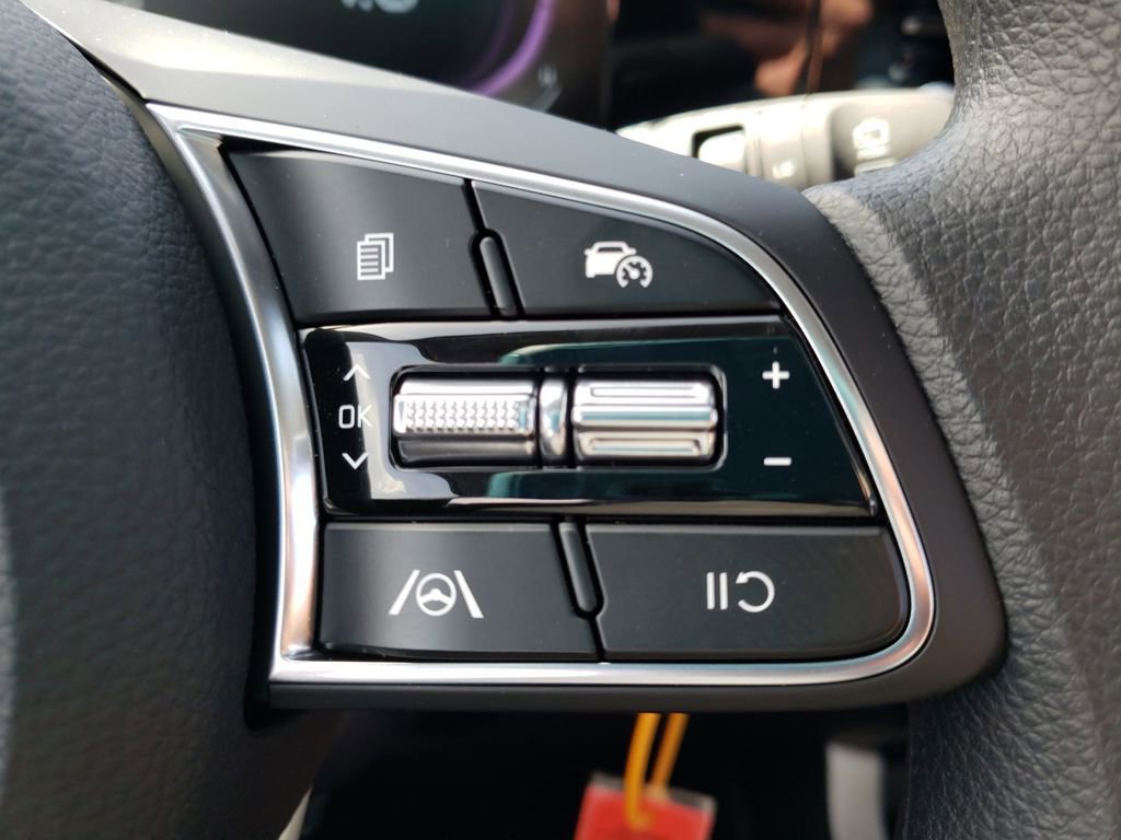 New 2026 Kia Seltos LX image 12