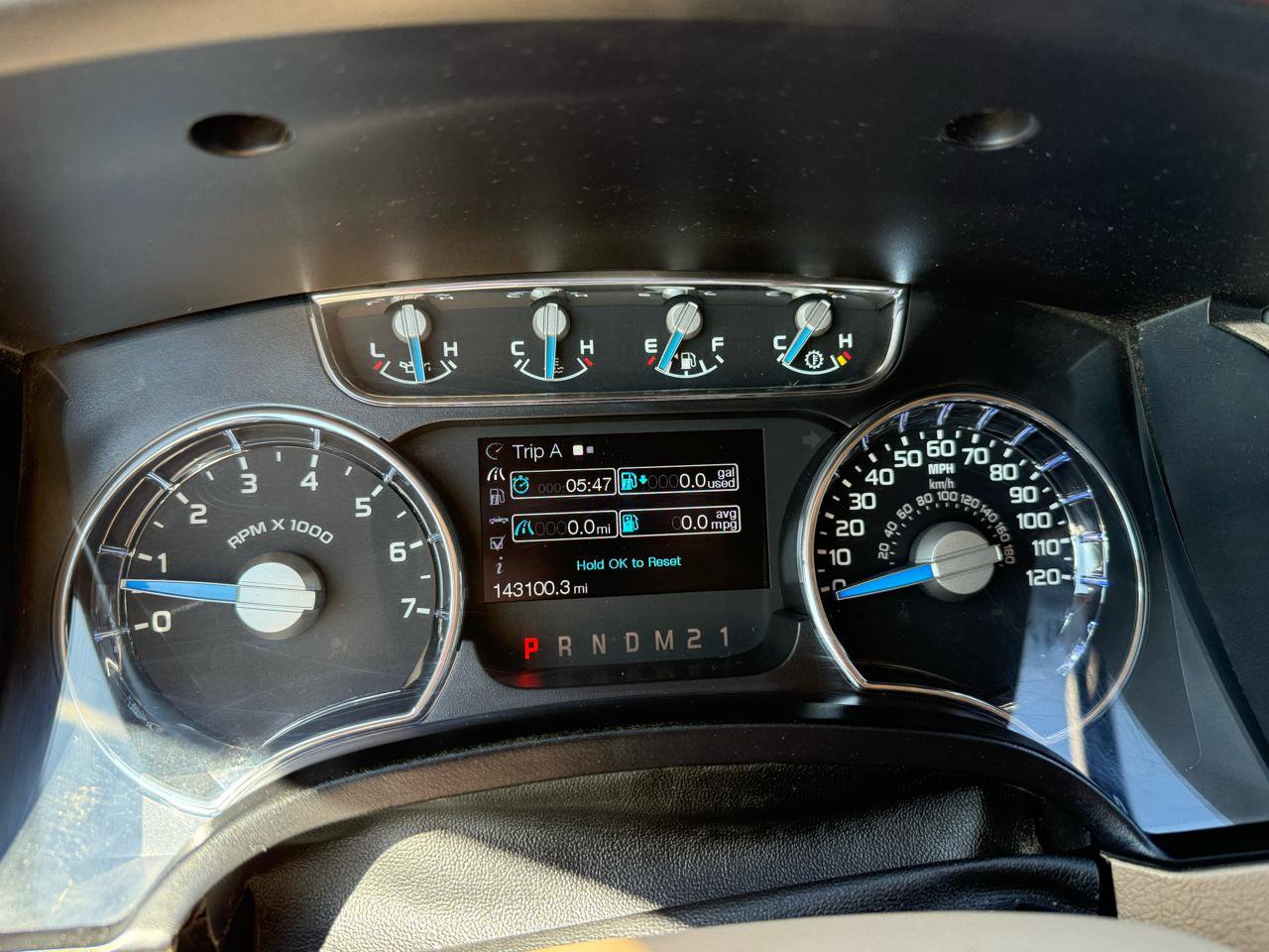 Used 2013 Ford F150 King Ranch w/ King Ranch Luxury Pkg AWD/4WD image 25