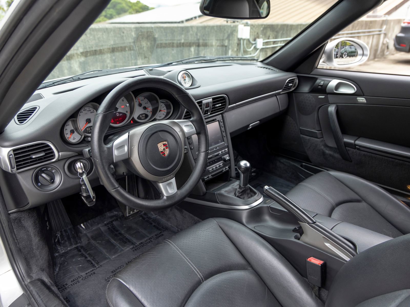 Used 2009 Porsche 911 Carrera S RWD image 4
